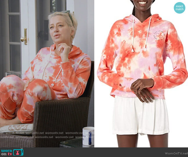 PJ Salvage Daydream Doodles Hoody worn by Dorinda Medley on The Real Housewives Ultimate Girls Trip