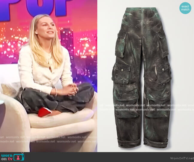 The Attico Fern printed cotton-canvas cargo pants worn by Morgan Stewart on E! News