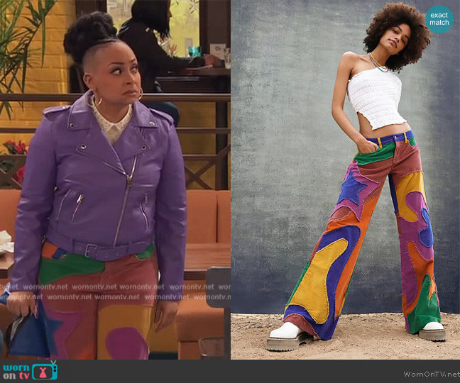 Free People Supernova Cord Jeans worn by Raven Baxter (Raven-Symoné) on Ravens Home