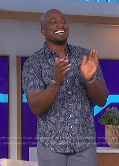 Akbar’s blue floral print shirt on The Talk