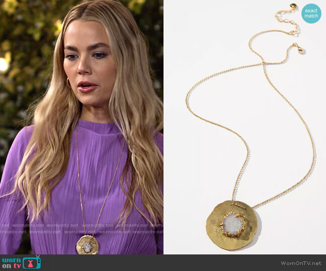 Anthropologie Round Quartz Pendant Necklace worn by Maggie (Rebecca Rittenhouse) on Maggie