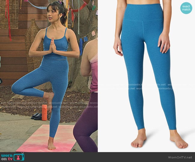 Beyond Yoga Caught in the Midi Leggings in Gulf Stream Oceana worn by Louise (Nichole Sakura) on Maggie