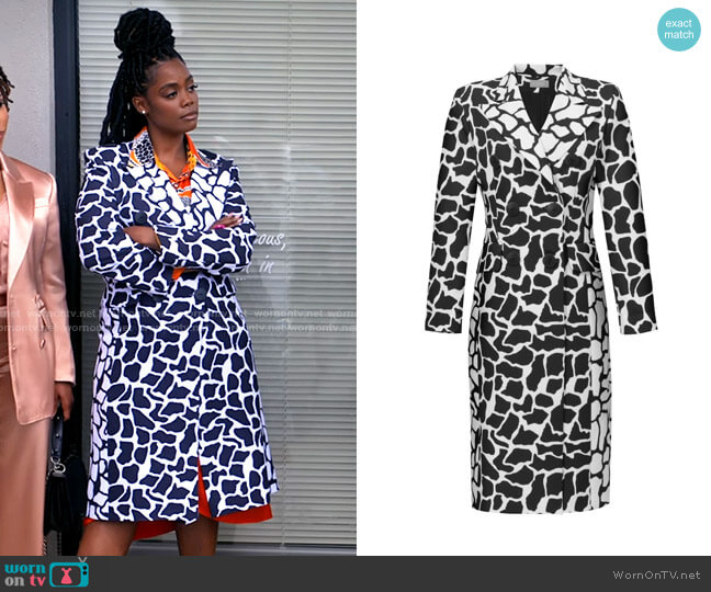 Cosel Black and White Giraffe Coat worn by Sabrina Hollins (Novi Brown) on Tyler Perrys Sistas