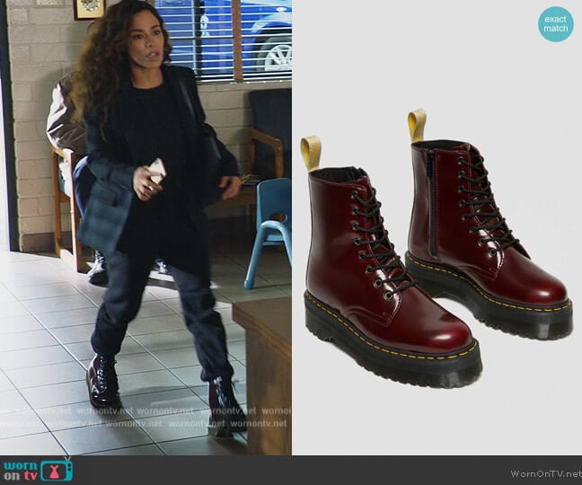 Dr Martens 1460 Smooth Leather Lace Up Boots worn by Emily Lopez (Jessica Camacho) on All Rise