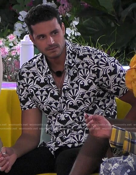 Felipe’s black and white printed shirt on Love Island USA