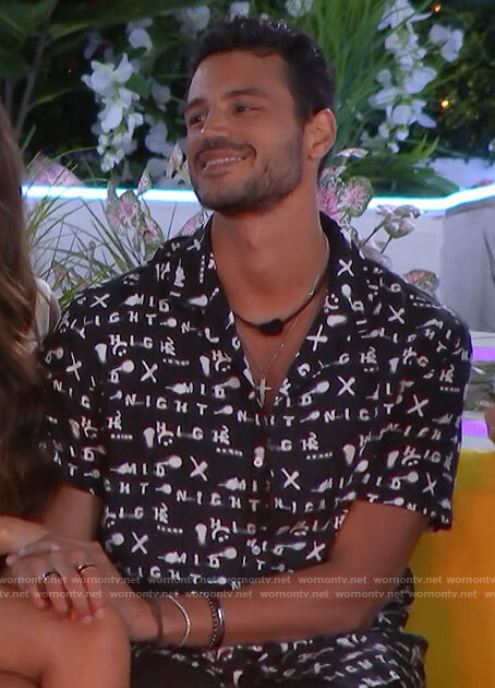 Felipe’s black and white printed shirt on Love Island USA