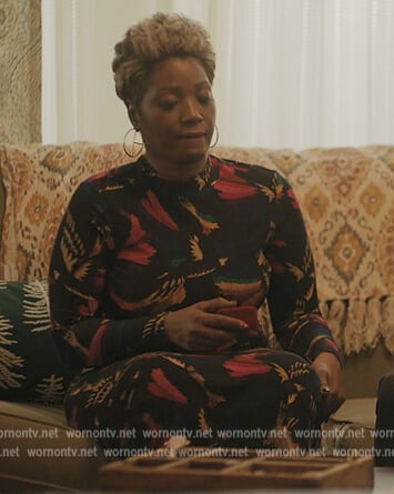 Jada’s black printed midi dress on The Chi