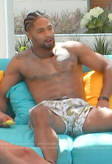 Jesse’s green printed shorts on Love Island USA