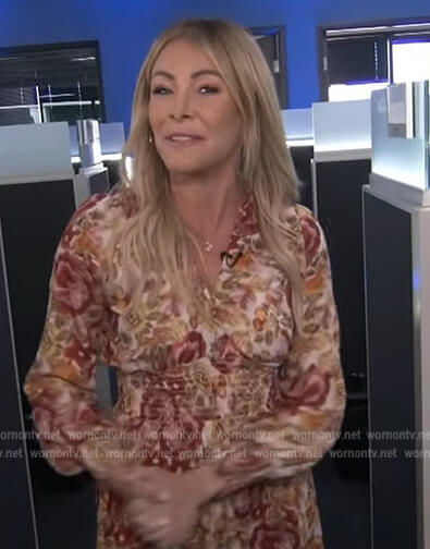 Kate Krause’s floral print midi dress on Extra