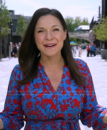 Maggie Rulli’s blue and red floral shirtdress on Good Morning America