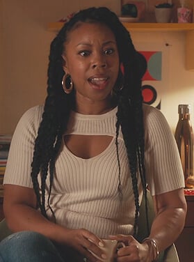 Malika’s white ribbed cutout top on Everythings Trash