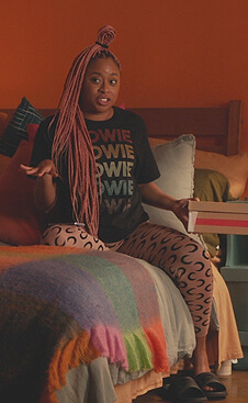 Phoebe’s crescent print leggings on Everythings Trash
