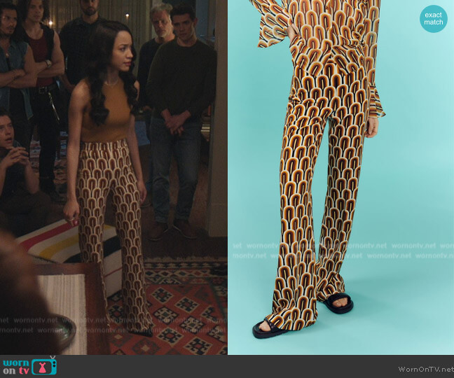 Zara Printed Flared Pants worn by Tabitha Tate (Erinn Westbrook) on Riverdale