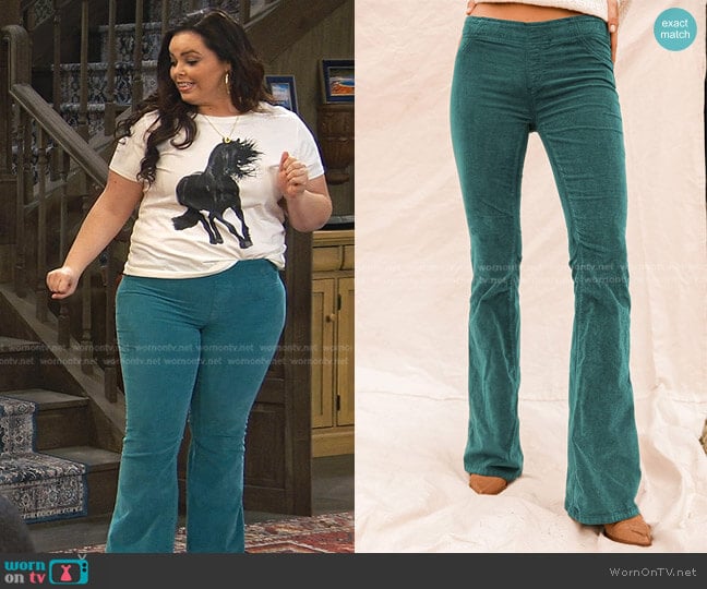 We The Free Pull On Corduroy Flare in Pine Needle Green worn by Lou Hockhauser (Miranda May) on Bunkd