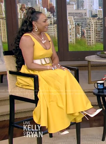 Vivica A. Fox’s yellow scoop neck midi dress on Live with Kelly and Ryan