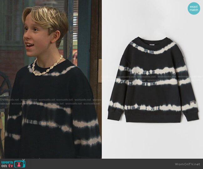 Zara Tie Dye Sweatshirt worn by Jake (Luke Busey) on Bunkd