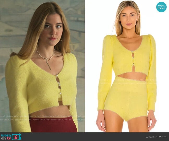 Camila Coelho Genevieve Pearl Cardigan worn by Kelly Beasley (Mallory Bechtel) on Pretty Little Liars Original Sin