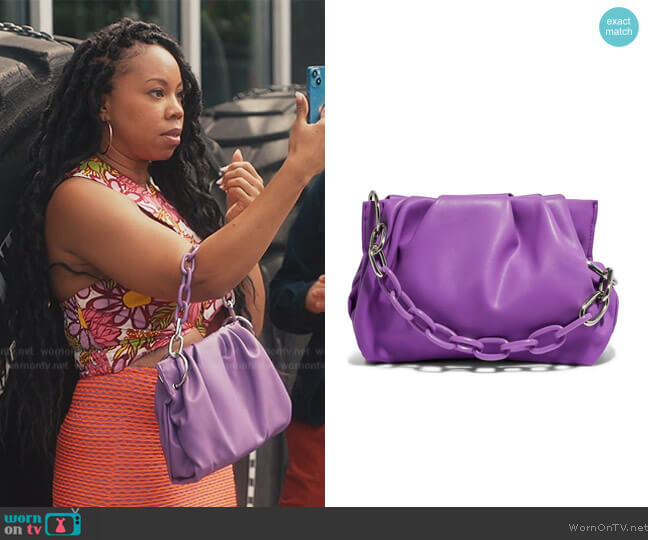 House of Want Chill Vegan Leather Frame Clutch worn by Malika (Toccarra Cash) on Everythings Trash