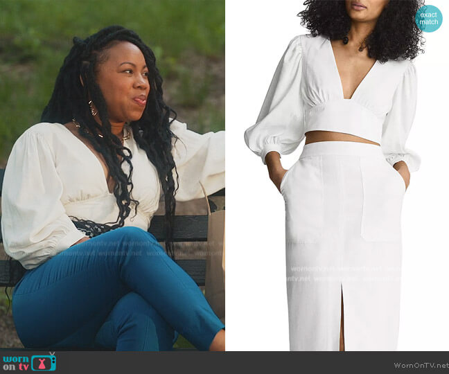 Reiss Ava Bow Back Top worn by Malika (Toccarra Cash) on Everythings Trash
