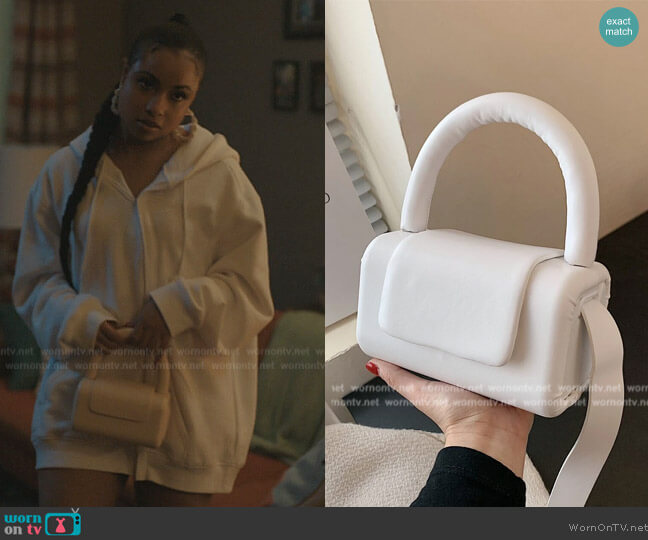 Shein Minimalist Flap Box Bag worn by Tiffany (Hannaha Hall) on The Chi