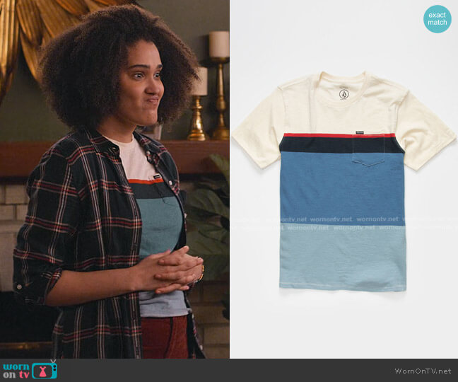 Volcom Stone Blocker Boys Tee worn by Fabiola Torres (Lee Rodriguez) on Never Have I Ever