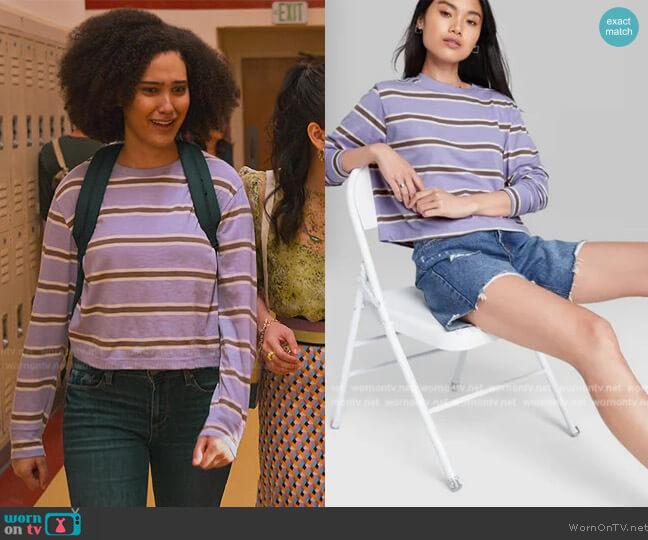 Wild Fable Boxy Long Sleeve T-Shirt worn by Fabiola Torres (Lee Rodriguez) on Never Have I Ever