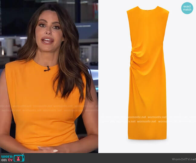 Zara Side Draped Dress worn by Jennifer Lahmer on Extra