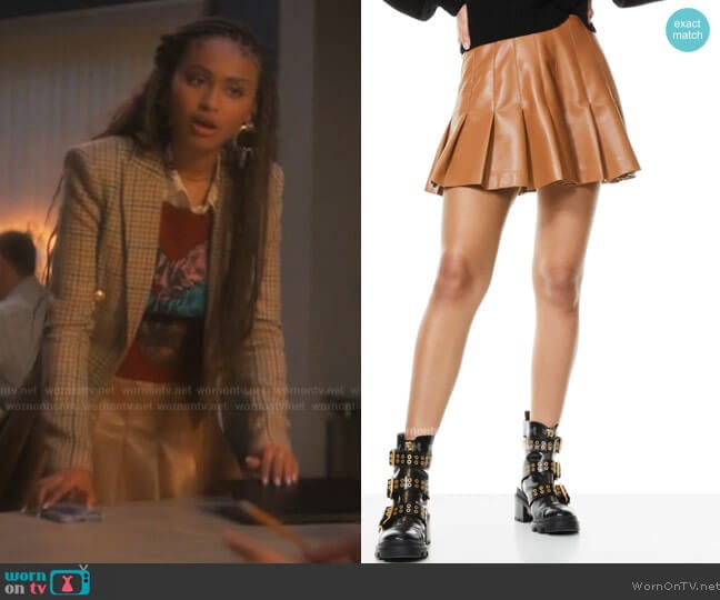 Alice + Olivia Carter Vegan Leather Pleated Mini Skirt worn by Kiela (Daniella Perkins) on Grown-ish