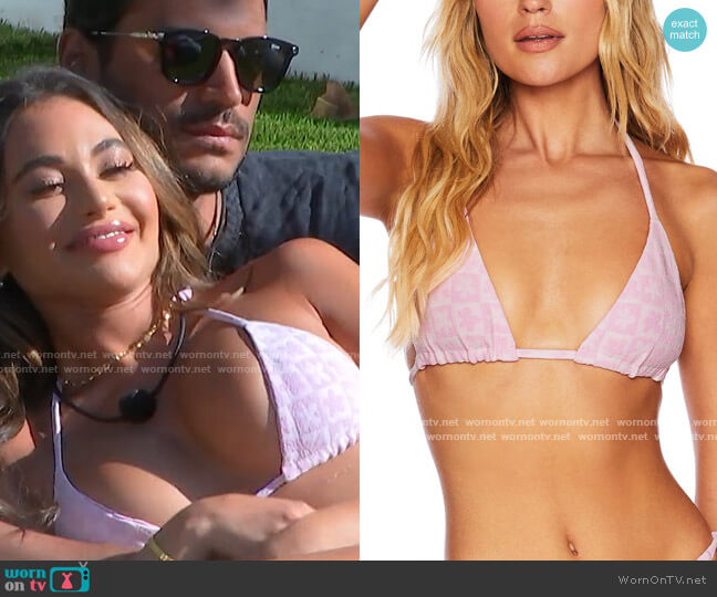 Beach Riot Winona Top in Mod Flower Check worn by Courtney Boerner on Love Island USA