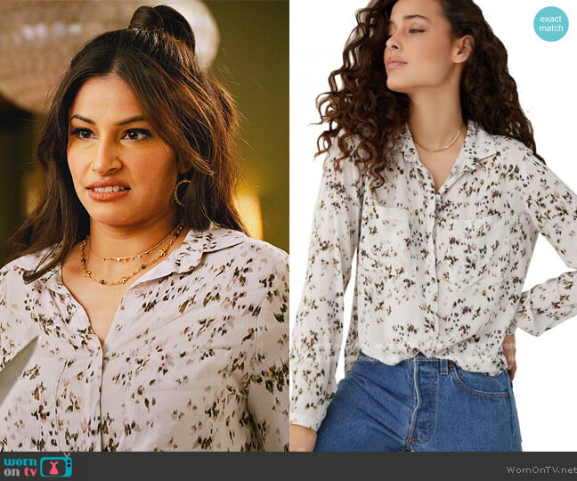 Bella Dahl Hipster Shirt worn by Kamala (Richa Moorjani) on Never Have I Ever
