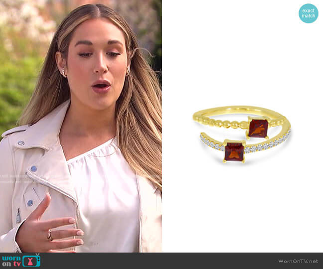 Brevani 14K Yellow Gold Princess Cut Garnet Bypass Princess Cut Duo Ring worn by Rachel Recchia on The Bachelorette