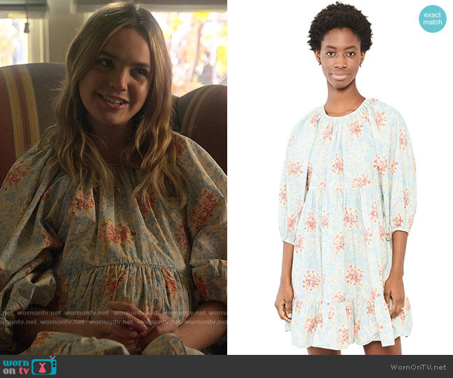 byTimo Poplin Shift Dress in Painted Flowers worn by Imogen Adams (Bailee Madison) on Pretty Little Liars Original Sin