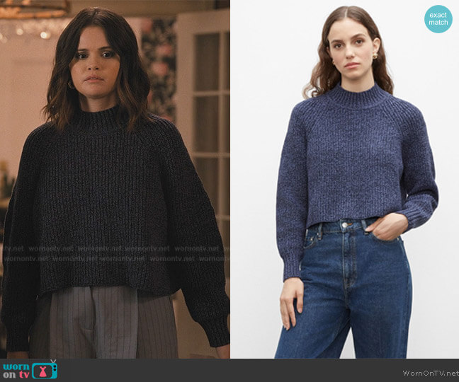 Club Monaco Ribbed A-Line Mock Neck Sweater worn by Mabel Mora (Selena Gomez) on Only Murders in the Building