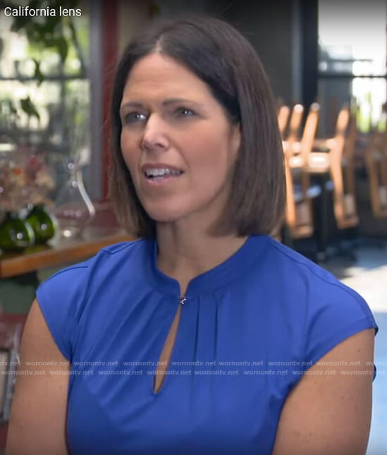 Dana Jacobson’s blue keyhole top on CBS Mornings