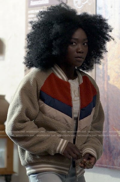Elise’s colorblock teddy fleece jacket on American Horror Stories
