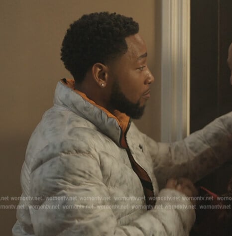 Emmett’s Nike puffer jacket on The Chi