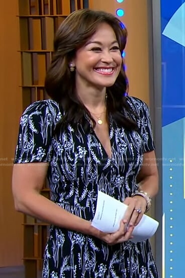Eva’s navy printed v-neck dress on Good Morning America