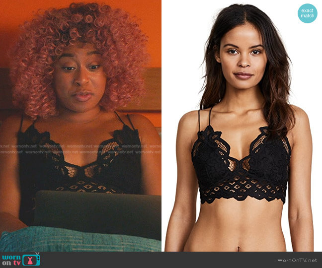 Free People Adella Bralette worn by Phoebe (Phoebe Robinson) on Everythings Trash