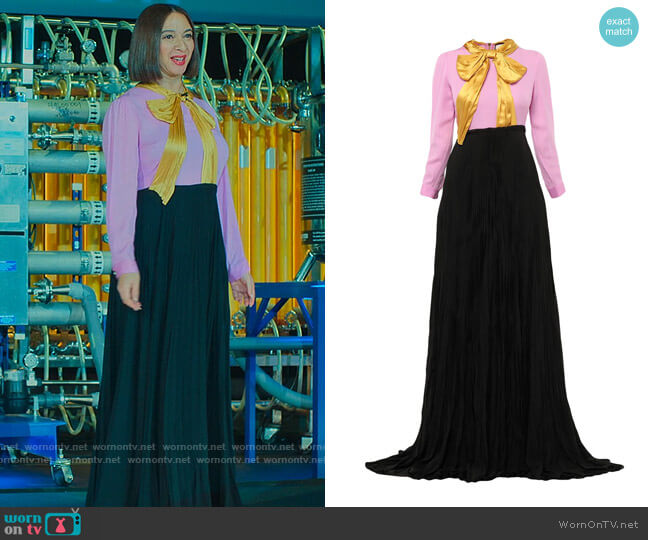 Gucci Bow Gown worn by Molly Novak (Maya Rudolph) on Loot
