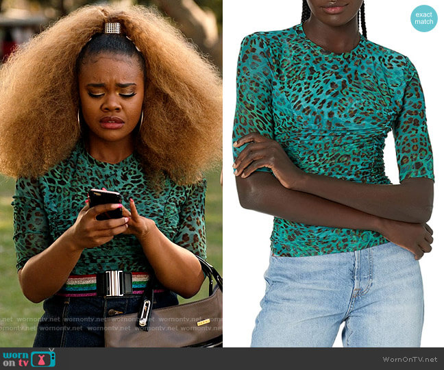 Guess Malori Top in Ghost Leaf Leopard Print worn by Kourtney (Dara Renee) on High School Musical The Musical The Series