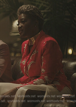 Jada’s pink floral kimono on The Chi
