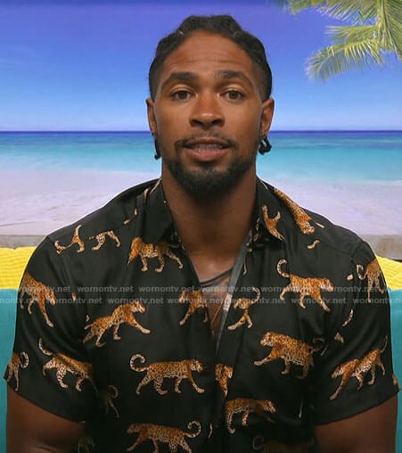 Jesse’s black leopard print shirt on Love Island USA