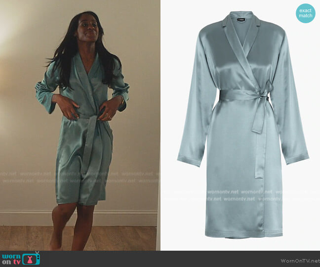 LA Perla Silk Short Robe worn by Jessie (Nneka Okafor) on Everythings Trash