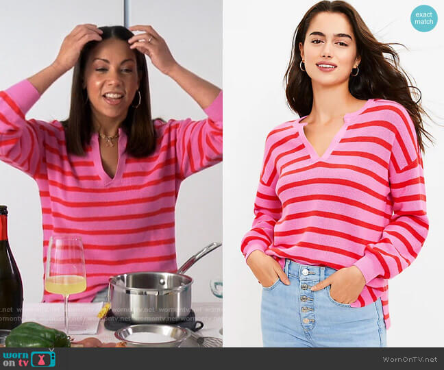 Loft Stripe Textured Split Neck Sweater in Pink Burst worn by Adrienne Cheatham on Selena + Chef