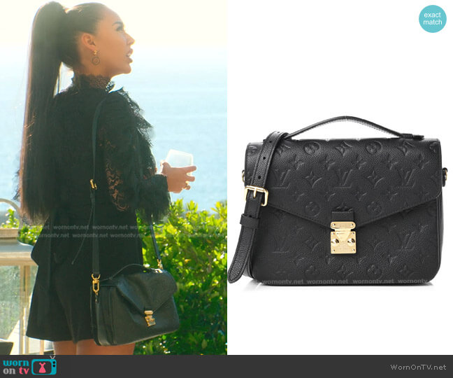 Louis Vuitton Empreinte Pochette Metis worn by Kayla Carmona (Kayla Carmona) on Selling the OC
