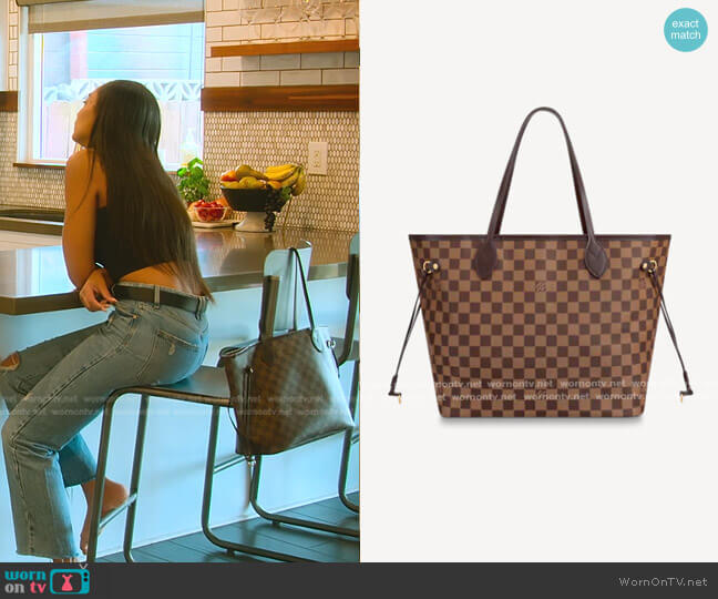 Louis Vuitton Neverfull MM Tote Bag worn by Brandi Marshall (Brandi Marshall) on Selling the OC