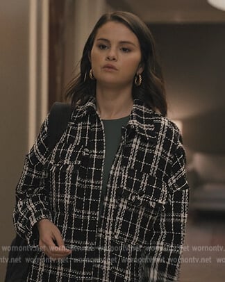 Mabel’s black plaid shirt jacket on Only Murders in the Building