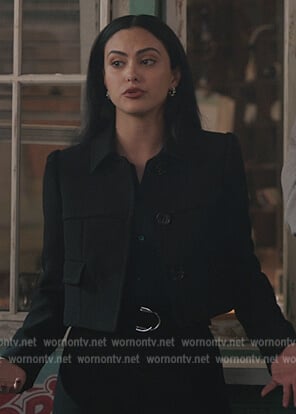 Veronica’s black belted pants on Riverdale