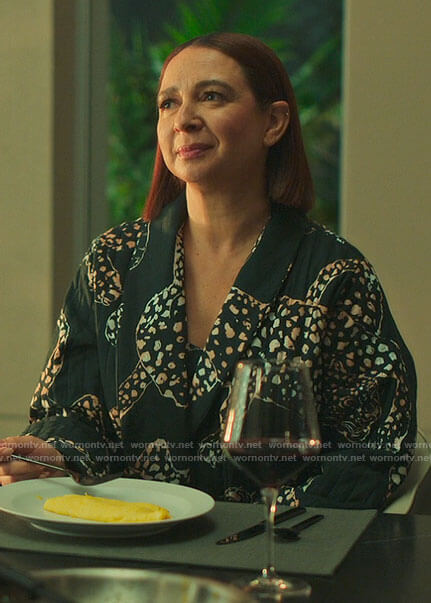 Molly’s black animal print robe on Loot