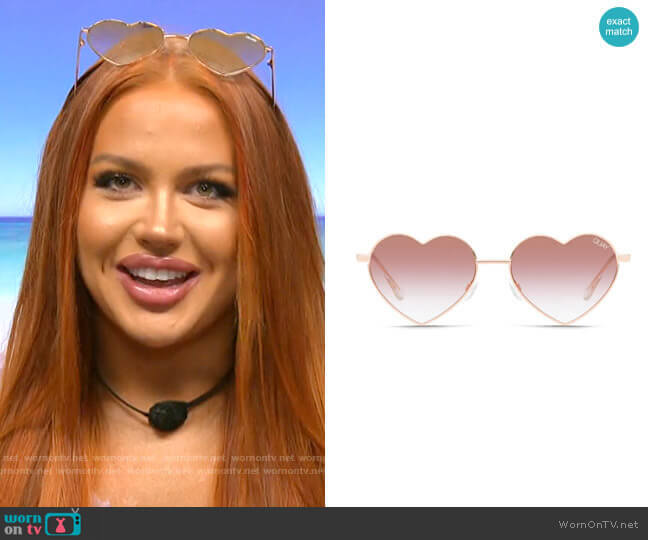 Quay Heartbreaker Sunglasses worn by Sydney Paight on Love Island USA